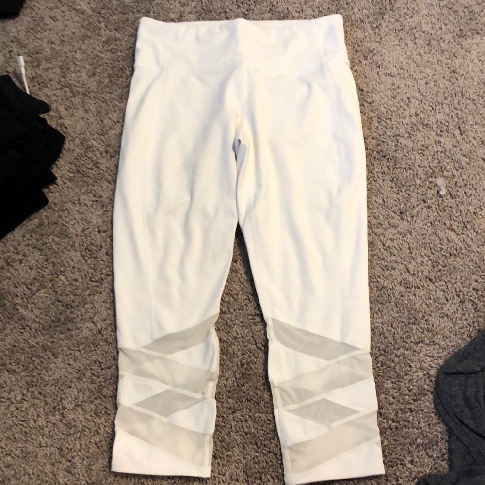 Athleta crop leggings